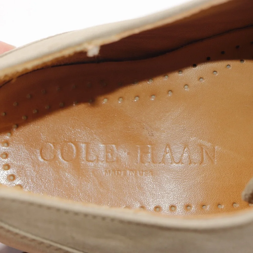 VTG USA Cole Haan Mens White Bucks Size 8.5 M Oxford Dress Shoes Vibram Gum Sole